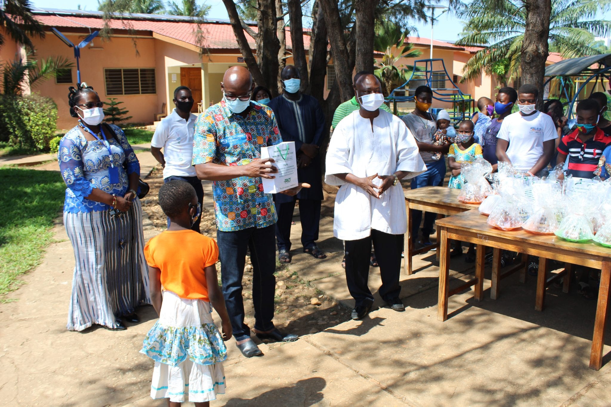 Mois du consommer local Tournée de distribution vivres à base de